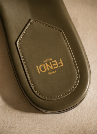 Baguette Green leather slides