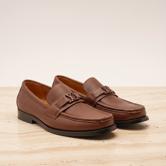 Grain Brown Major Loafer - 3/4 Angle