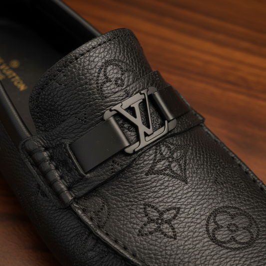 Monogram Macro